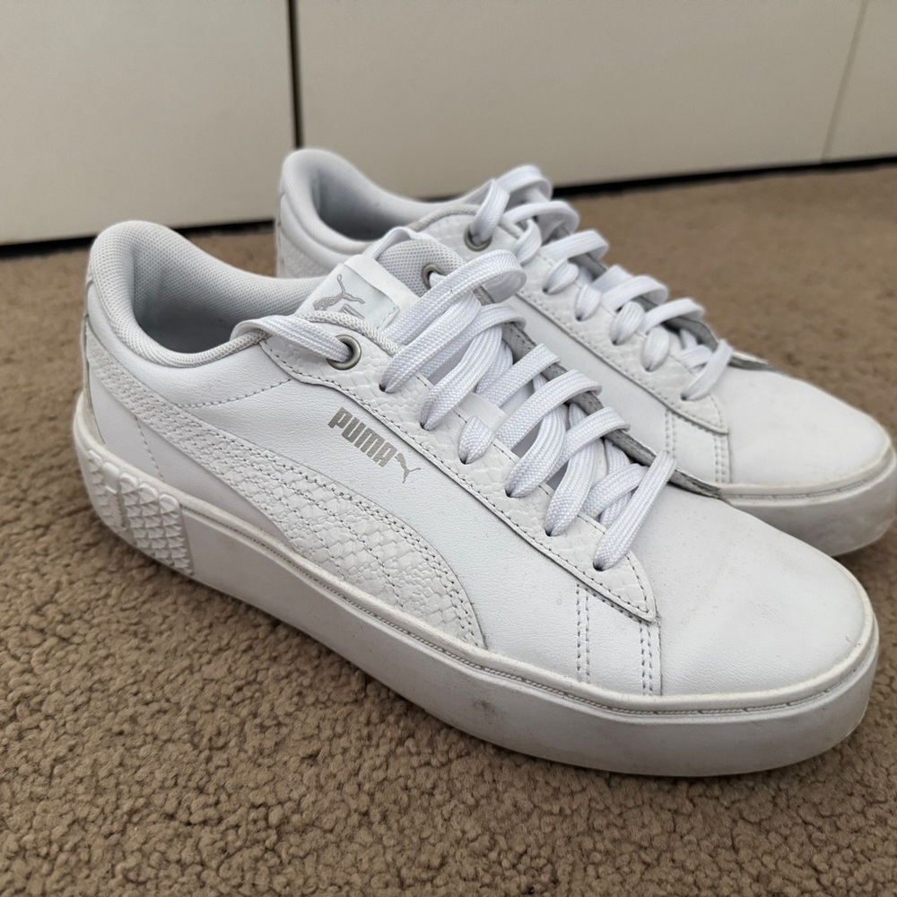 Puma Smash Platform Sneakers, White Leather, Sz 8.5